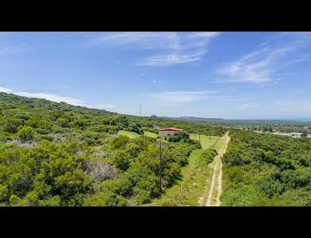 240,000M² VACANT LAND FOR SALE IN SEAVIEW